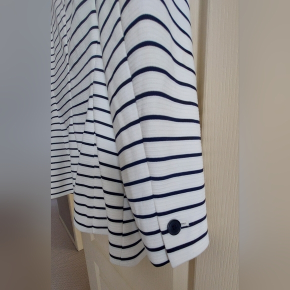 TOMMY HILFIGER Nautical Blue White Striped Blazer. Women's Size 12. 🤍💙 - Picture 8 of 11
